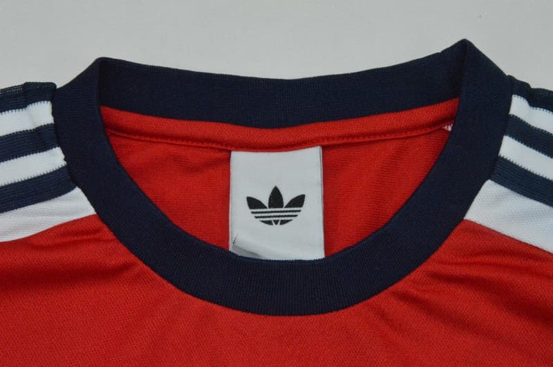 AAA Quality Arsenal 25/26 Red Soccer Jersey 02