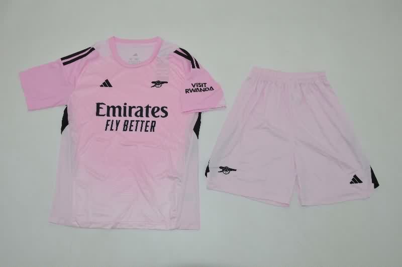 Kids Arsenal 25/26 Goalkeeper Pink Soccer Jersey And Shorts