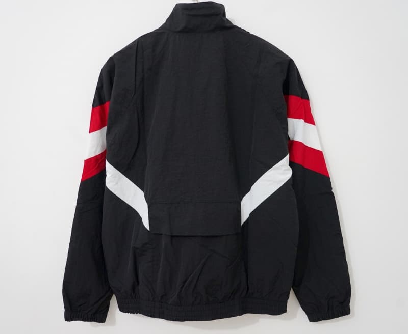 AAA Quality Manchester United 25/26 Black Soccer Windbreaker 06