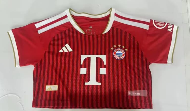 AAA Quality Bayern Munich 26/27 Home Women Cropped Soccer Jersey AAA Quality Bayern Munich 26/27 Home Women Cropped Soccer Jersey