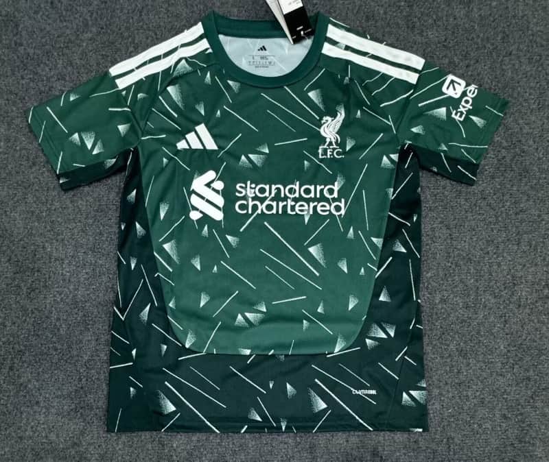 AAA Quality Liverpool 26/27 Goalkeeper Green Soccer Jersey