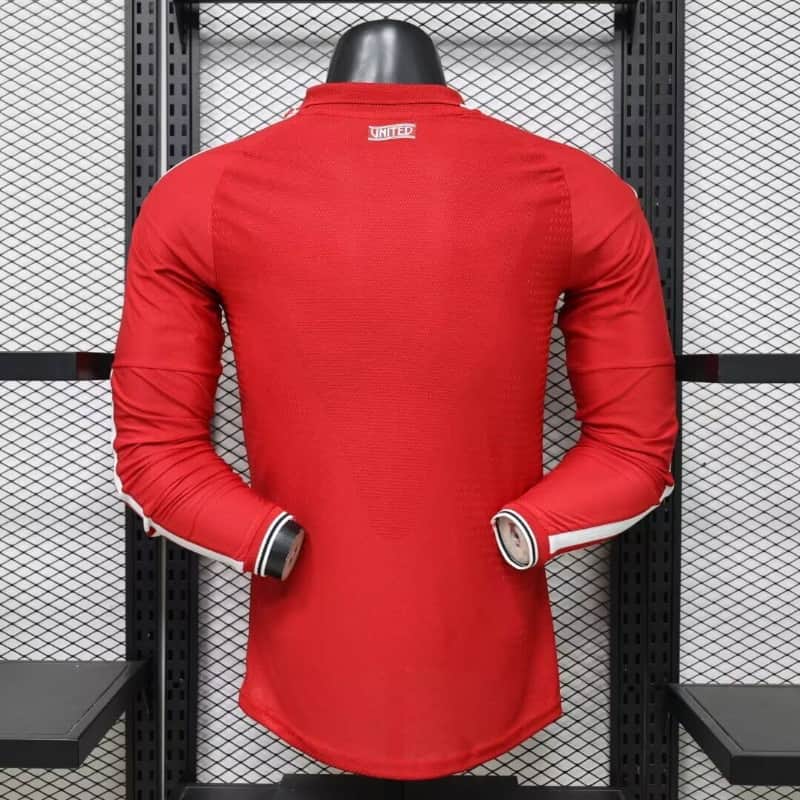 AAA Quality Manchester United 26/27 Home Long Sleeve Soccer Jersey (Player) Leaked