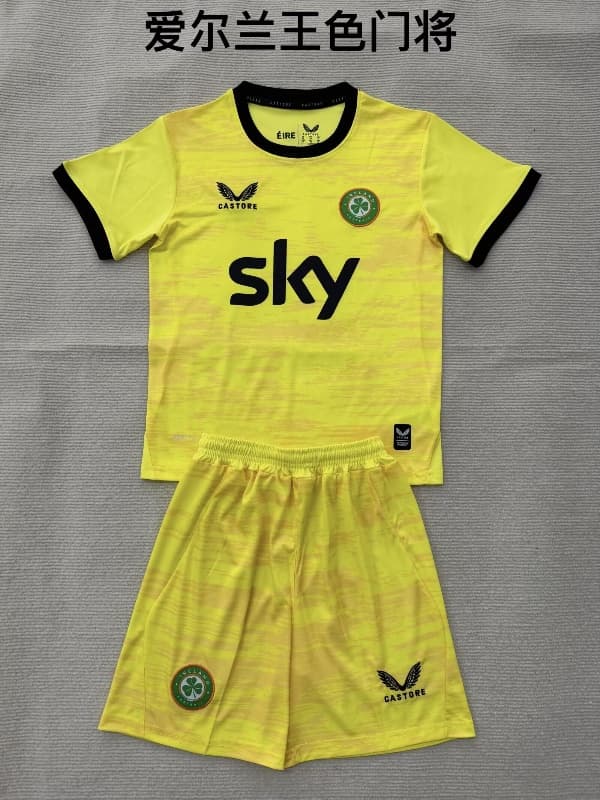 Kids Ireland 2026 Goalkeeper Yellow Soccer Jersey And Shorts