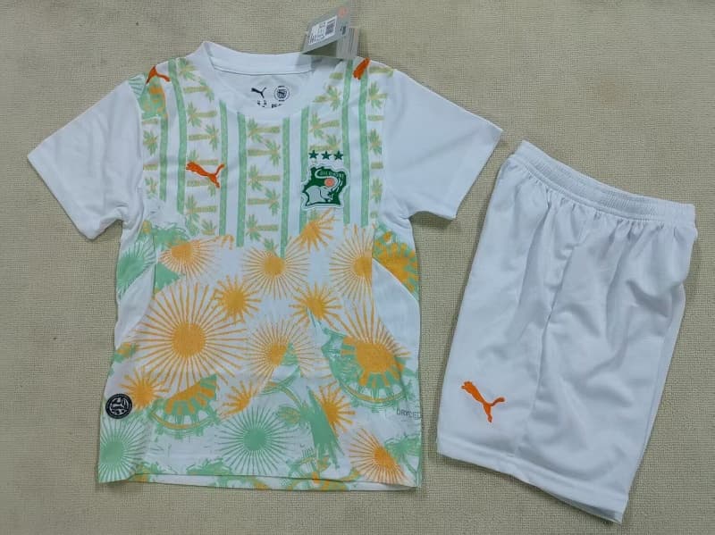 Kids Ivory 2026 Away Soccer Jersey And Shorts