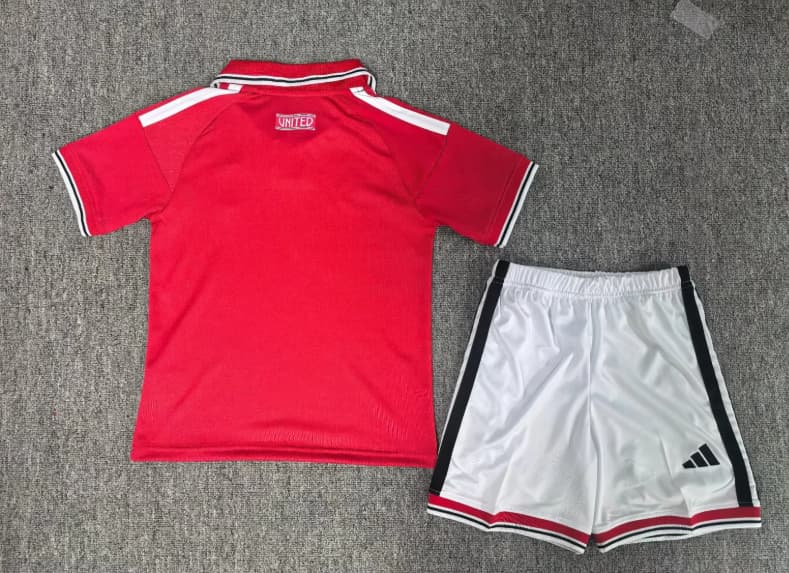 Kids Manchester United 26/27 Home Soccer Jersey And Shorts (Leaked)