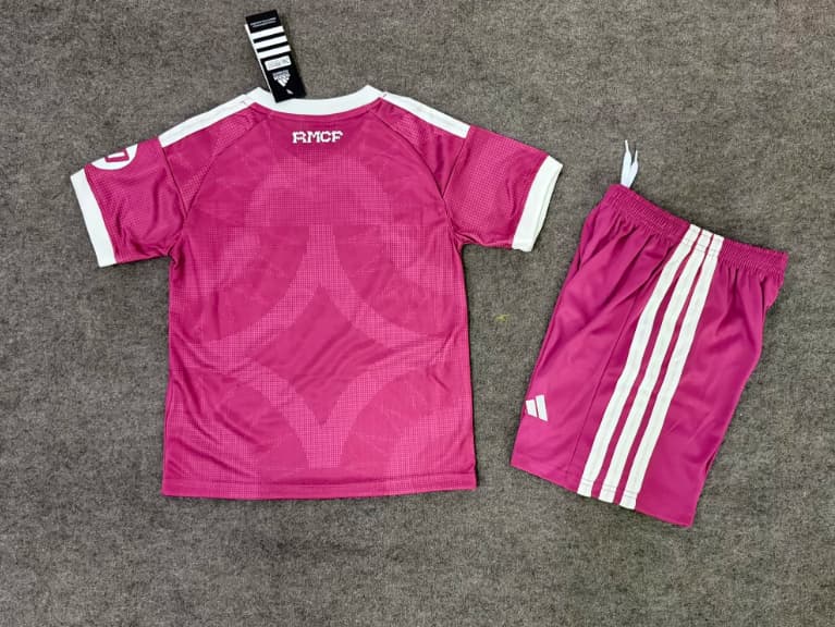 Kids Real Madrid 26/27 Third Soccer Jersey And Shorts (Leaked)