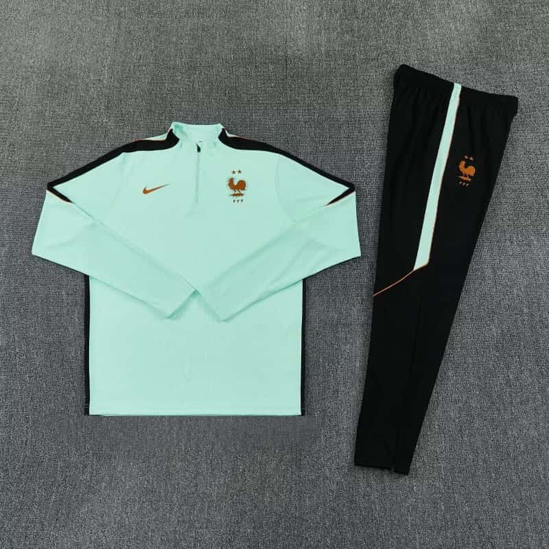 AAA Quality France 2026 Green Soccer Tracksuit