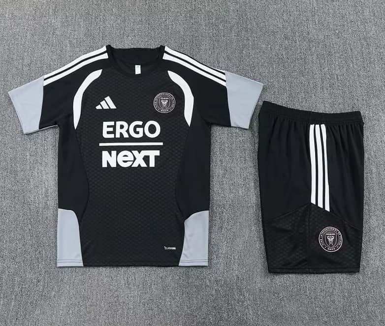 AAA Quality Inter Miami 2026 Black Soccer Training Sets AAA Quality Inter Miami 2026 Black Soccer Training Sets