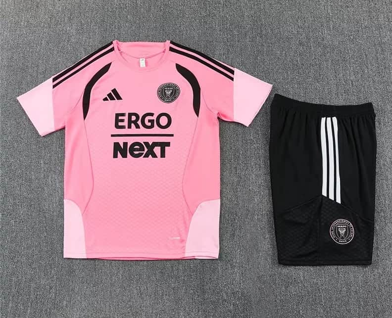 AAA Quality Inter Miami 2026 Pink Soccer Training Sets 03 AAA Quality Inter Miami 2026 Pink Soccer Training Sets 03