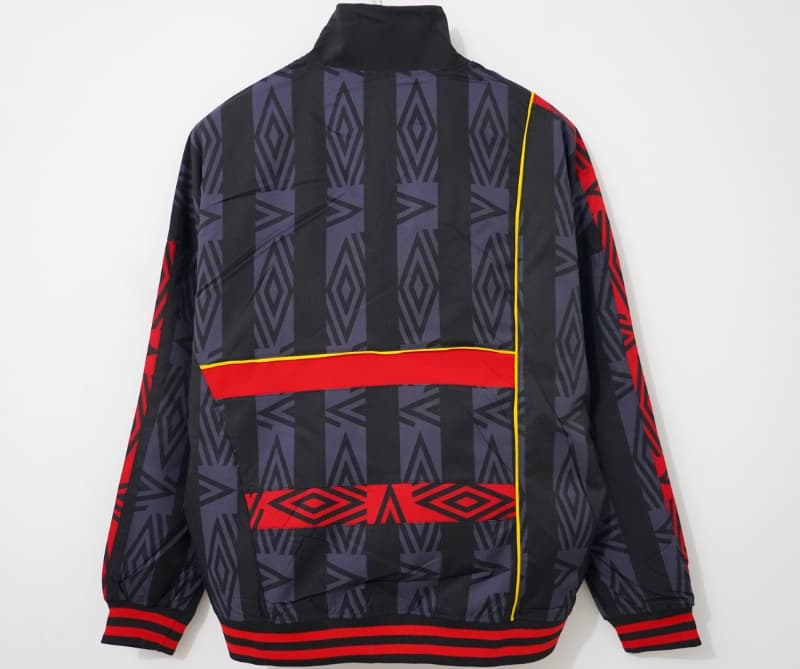 AAA Quality Manchester United 1993/95 Black Soccer Windbreaker