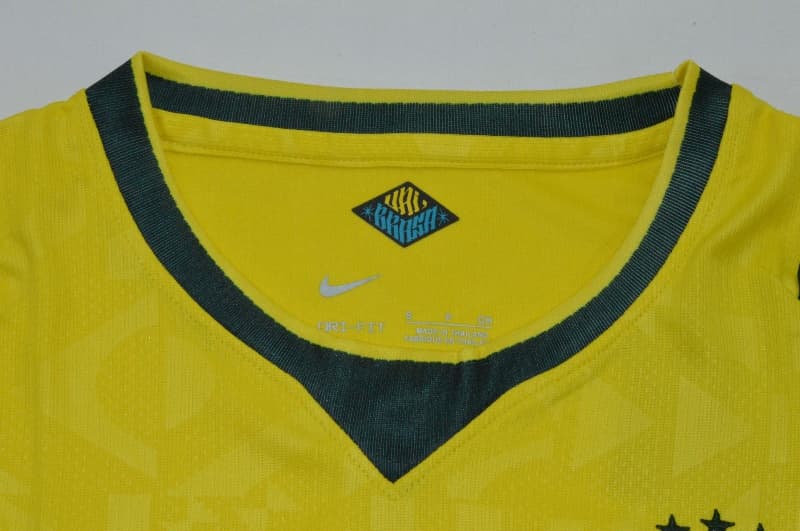 AAA Quality Brazil 2026 Home Women Cropped Soccer Jersey