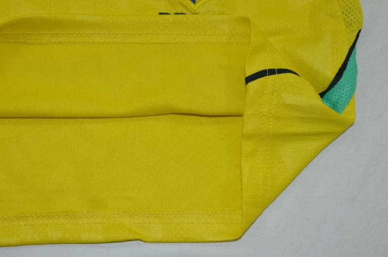 AAA Quality Brazil 2026 Home Women Cropped Soccer Jersey