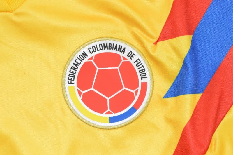 AAA Quality Columbia 1990 Home Women Cropped Soccer Jersey
