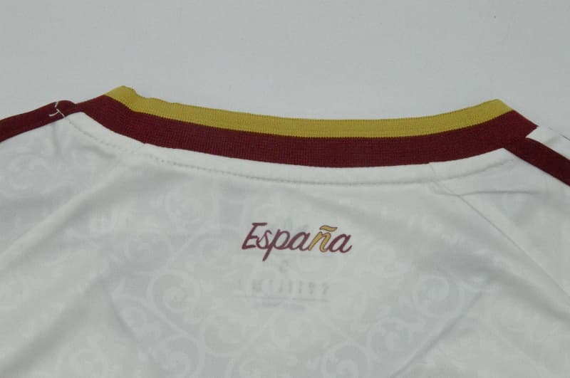 AAA Quality Spain 2026 World Cup Away Women Cropped Soccer Jersey