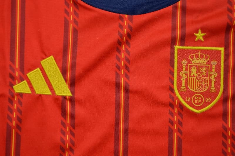 AAA Quality Spain 2026 World Cup Home Women Cropped Soccer Jersey