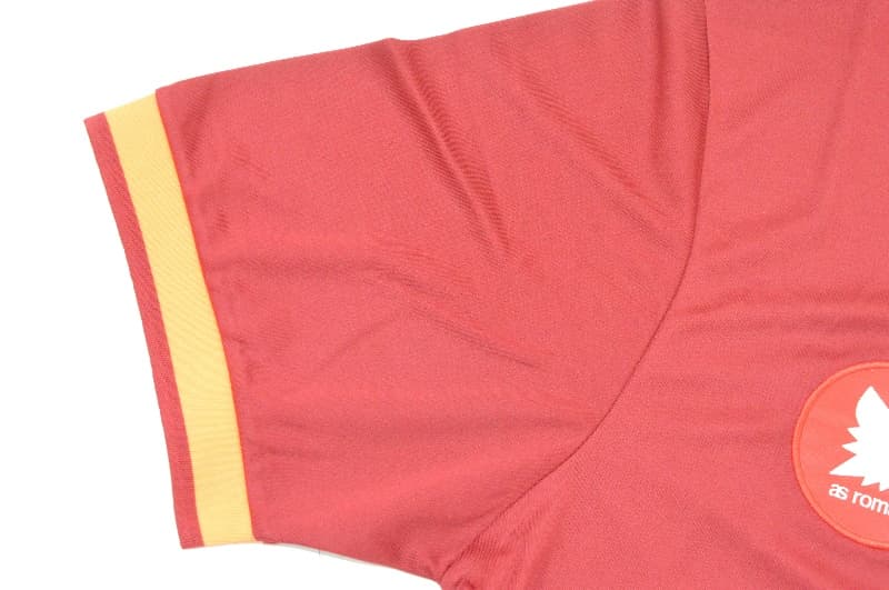 AAA Quality AS Roma 1982/83 Home Retro Soccer Jersey