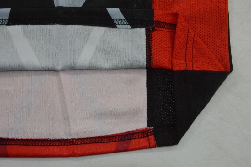 AAA Quality Atlas 1998/99 Home Retro Soccer Jersey