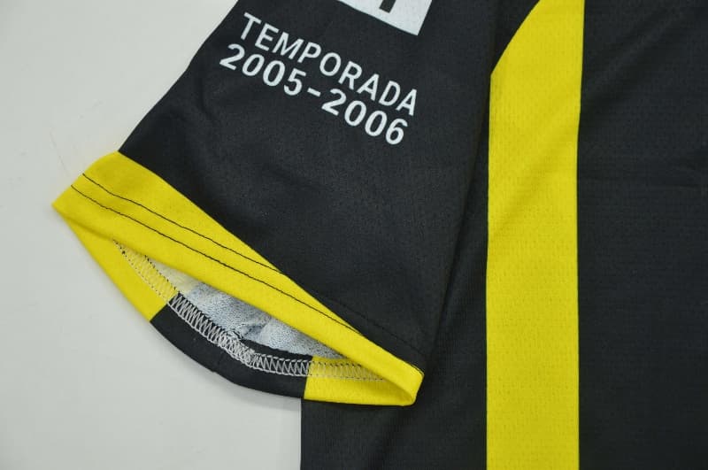 AAA Quality Atletico Madrid 2005/06 Away Retro Soccer Jersey