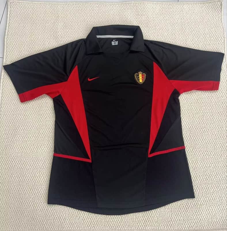 AAA Quality Belgium 2002 Away Retro Soccer Jersey