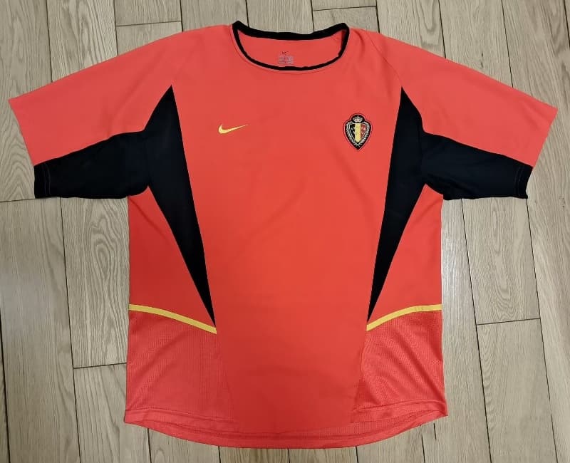 AAA Quality Belgium 2002 Home Retro Soccer Jersey