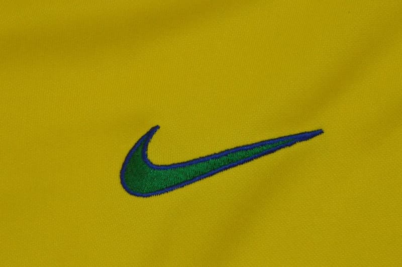 AAA Quality Brazil 1998 Home Retro Women Soccer Jersey