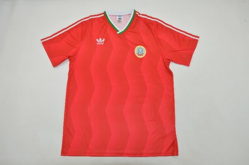 AAA Quality Bulgaria 1986 Away Retro Soccer Jersey