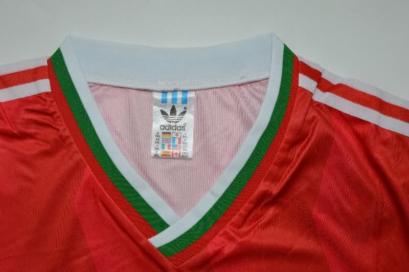 AAA Quality Bulgaria 1986 Away Retro Soccer Jersey