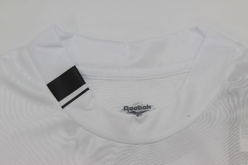 AAA Quality Colo Colo 2004 Home Retro Soccer Jersey