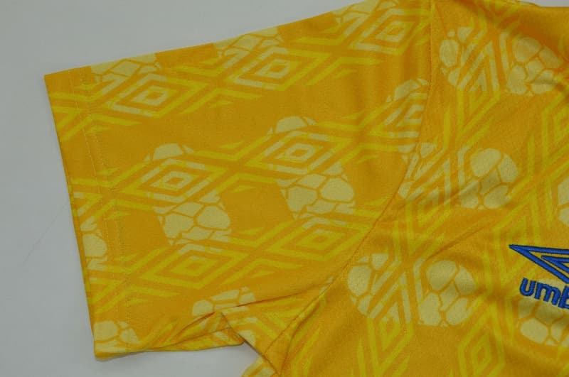 AAA Quality Colombia 1993 Home Retro Soccer Jersey