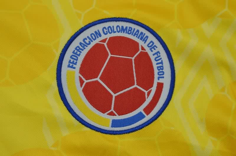 AAA Quality Colombia 1994 Home Retro Soccer Jersey