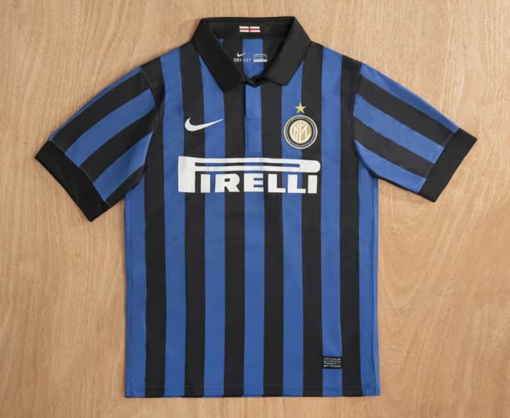 AAA Quality Inter Milan 2011/12 Home Retro Soccer Jersey AAA Quality Inter Milan 2011/12 Home Retro Soccer Jersey