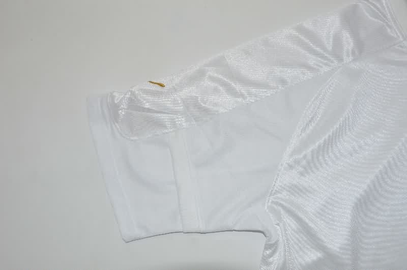 AAA Quality Italy 2004 Away Retro Soccer Jersey