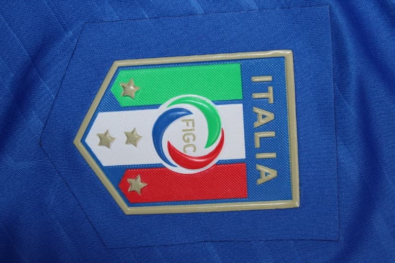 Italy Soccer Jersey Home Retro Replica 2012