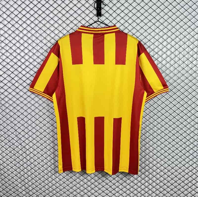 AAA Quality Lens 1995/96 Home Retro Soccer Jersey