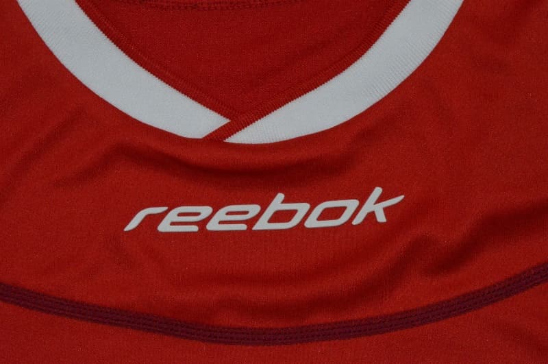 AAA Quality Liverpool 2002/04 Home Retro Soccer Jersey