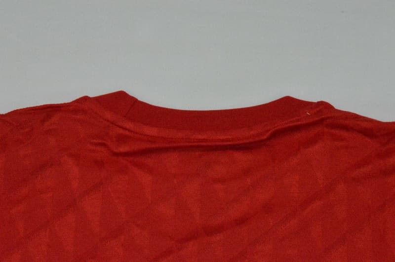 Liverpool Soccer Jersey Home Retro Replica 2010/12