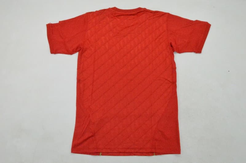 Liverpool Soccer Jersey Home Retro Replica 2010/12