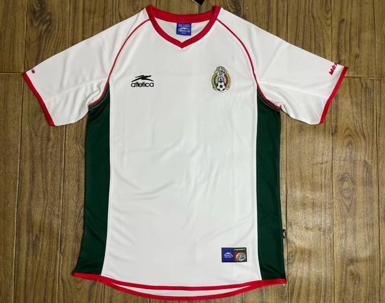 AAA Quality Mexico 2002 Away Retro Soccer Jersey