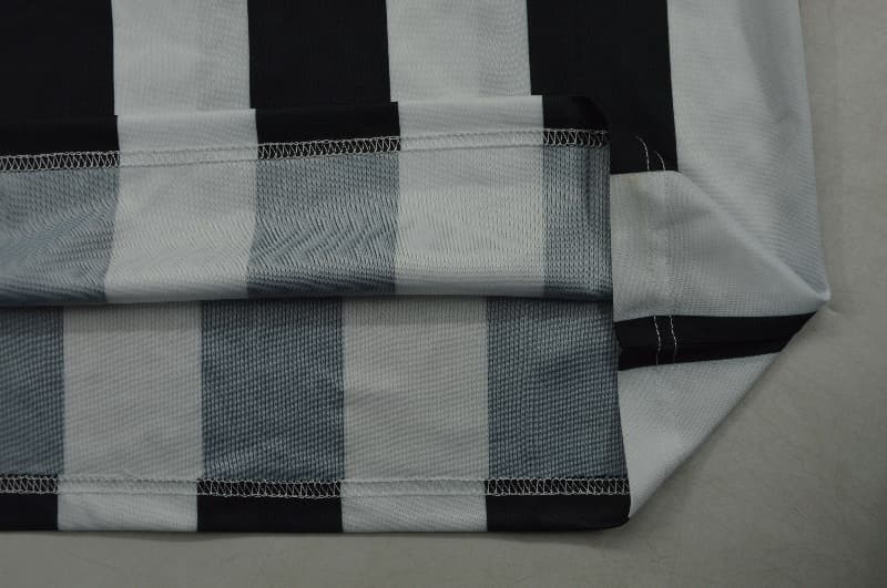 Newcastle United Soccer Jersey Home Retro Replica 1993/95