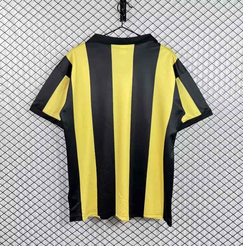 AAA Quality Penarol 1982 Home Retro Soccer Jersey