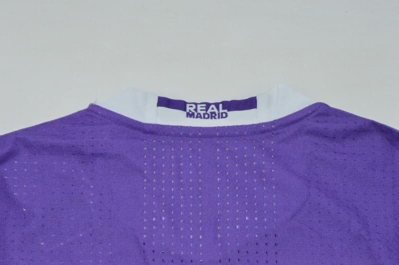 Real Madrid Soccer Jersey Away Long Retro (Player) 2016/17