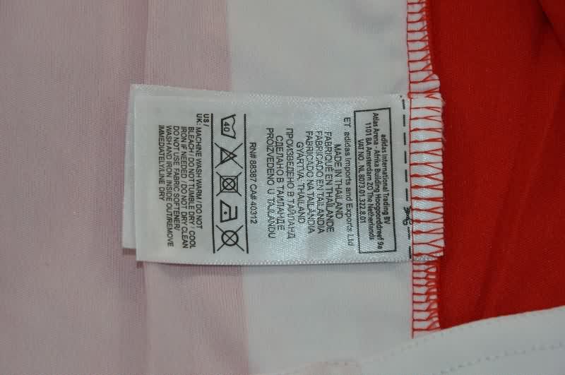 Southampton Soccer Jersey Home Retro Replica 2015/16