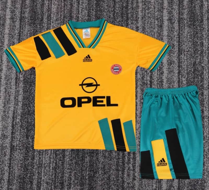 Kids Bayern Munich 1993/95 Away Soccer Jersey And Shorts