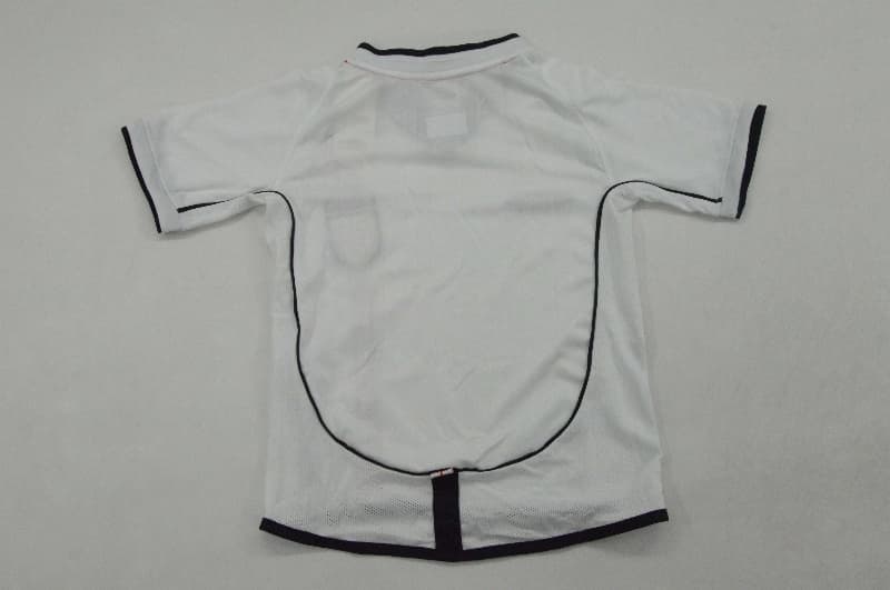 Kids England 2002 Home Soccer Jersey And Shorts