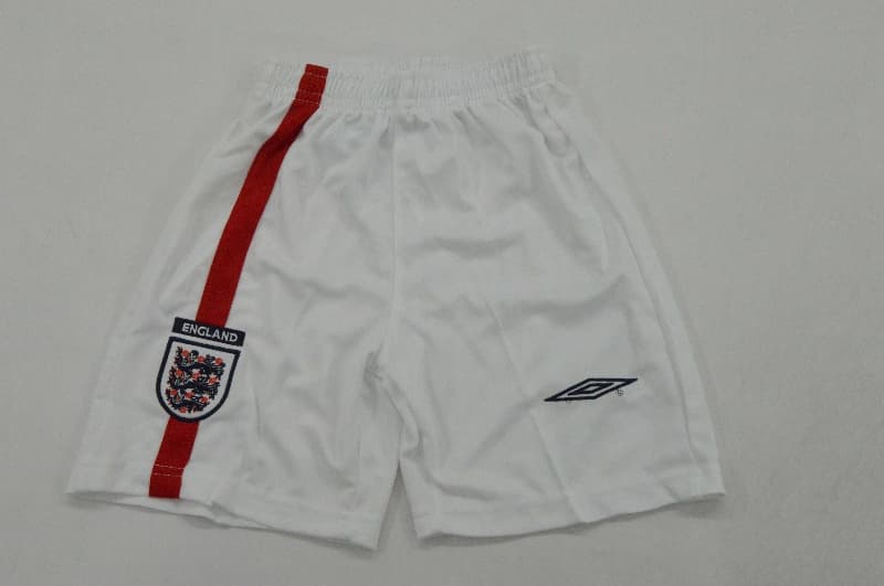 Kids England 2002 Home Soccer Jersey And Shorts