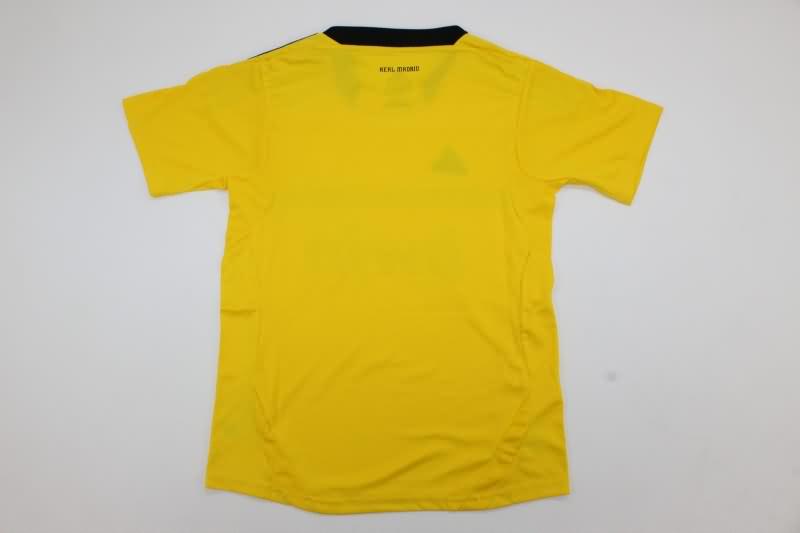 Kids Real Madrid 2011/12 Goalkeeper Yellow Soccer Jersey And Shorts